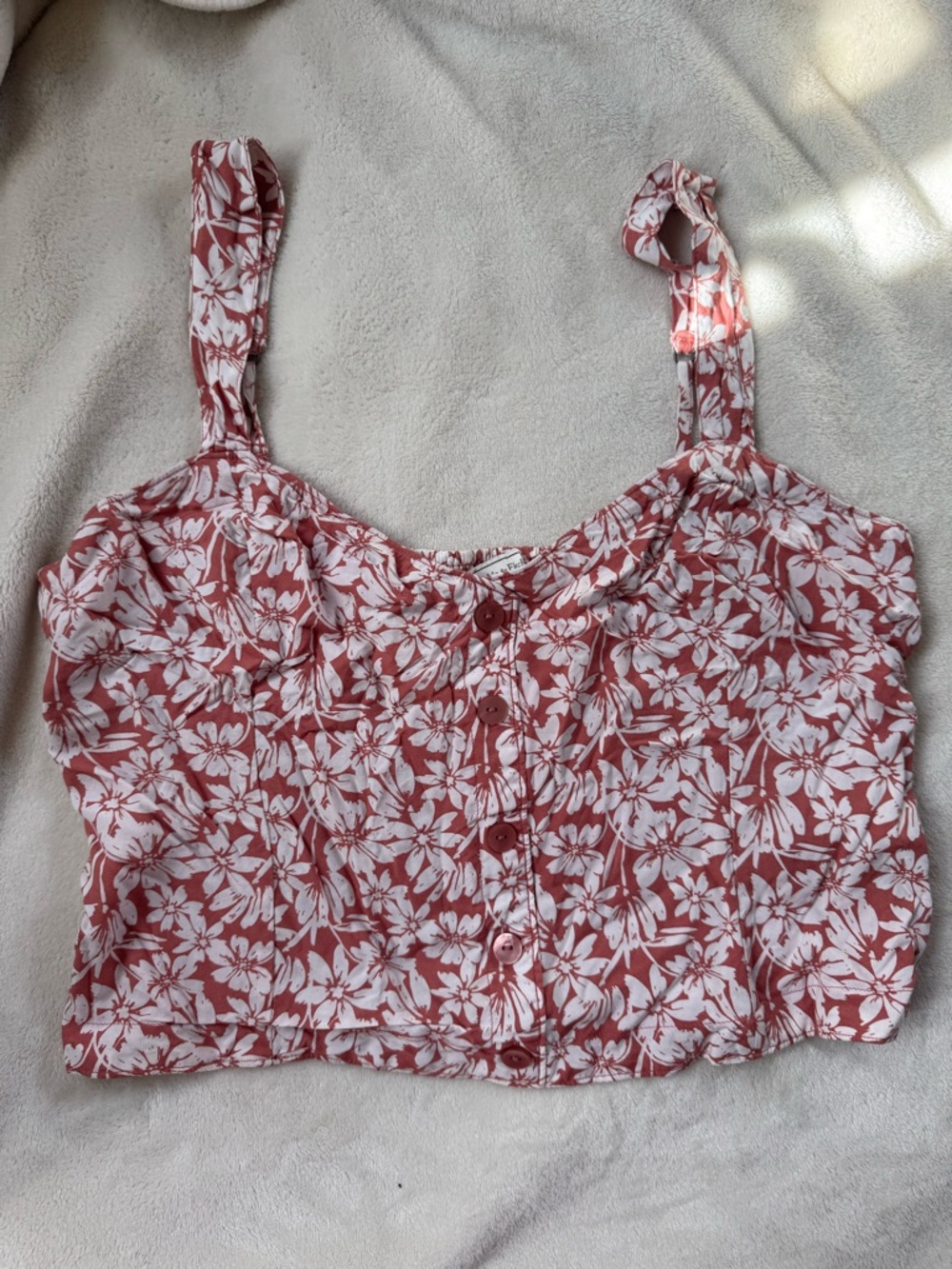 Abercrombie & Fitch Rose Floral Button-Front Crop Top